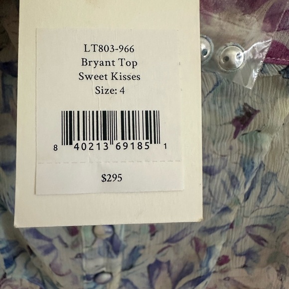 LOVESHACKFANCY BRYANT TOP SIZE 4 - Picture 3 of 5